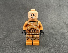 LEGO Star Wars Phase 2 Clone Trooper - Geonosis Camouflage Minifigure Set 75089