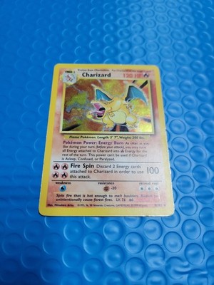 Charizard 4/102 Base Set Holo Rare 120 HP Pokémon The Pokémon Company Card