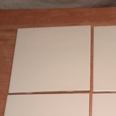 DALTILE CERAMIC TILE  6'' X 6''  WHITE 0100 GLOSS SINGLE TILE