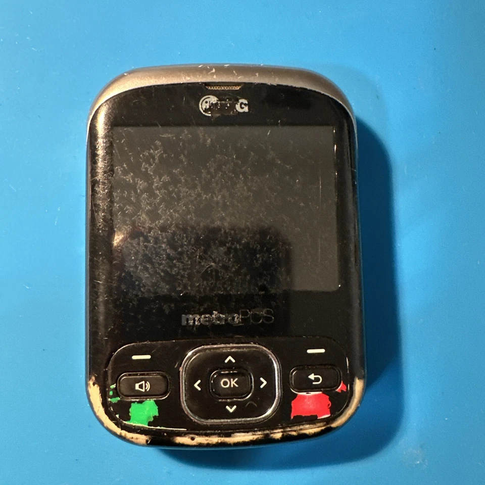 LG Imprint MN240 - Silver and Black ( MetroPCS ) Rare CDMA Slider Phone - Image 4 of 4