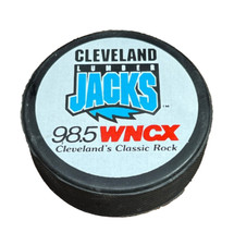 Vintage Cleveland Lumber Jacks Hockey Puck 98.5 WNCX. 7up ~ LINDSAY™ Puck