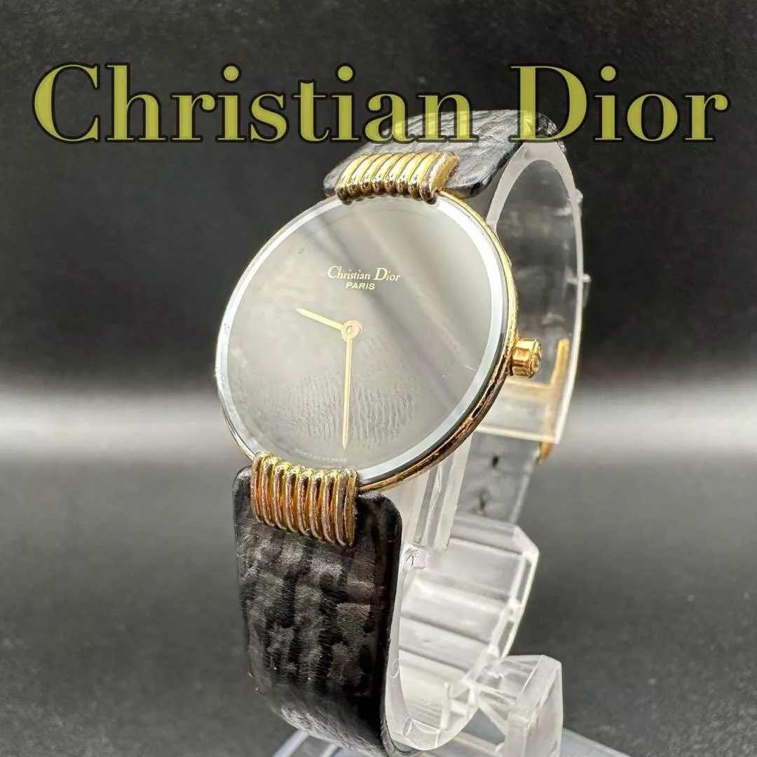 Bracelet montre Christian Dior logo CD baguilla simple du Japon