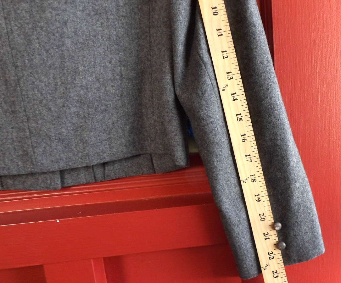 Pendleton Women's Classic Gray Button Front Long … - image 9