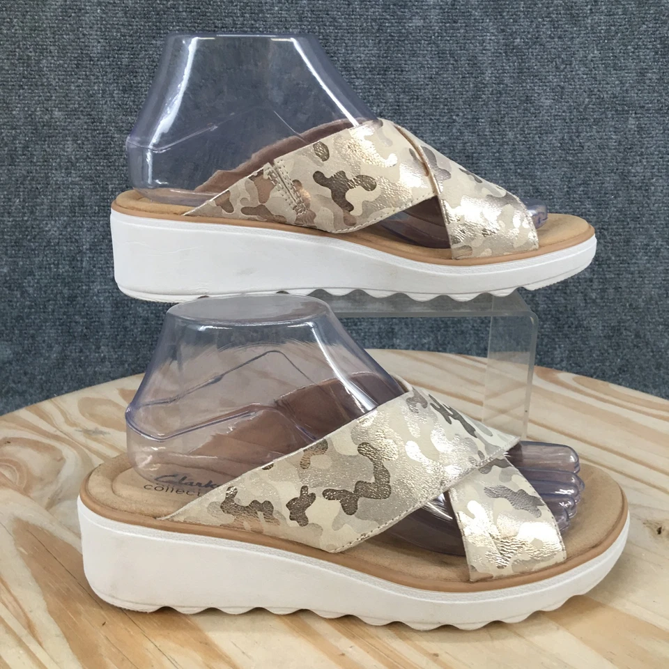 Sandalias Clarks para mujer 8,5 M Jillian gema correa cruzada cuña deslizable camuflaje dorado Foto 2 de 4