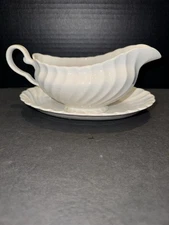 Johnson Brothers Regency Snow White Gravy Boat and Under Plate Swirl *Read*