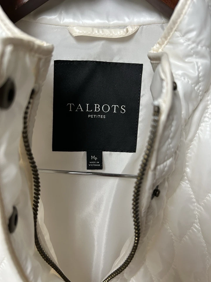 Talbots Cream/Ivory Diamond Quilted Vest, Women’s Size Petite M - Image 2 of 4