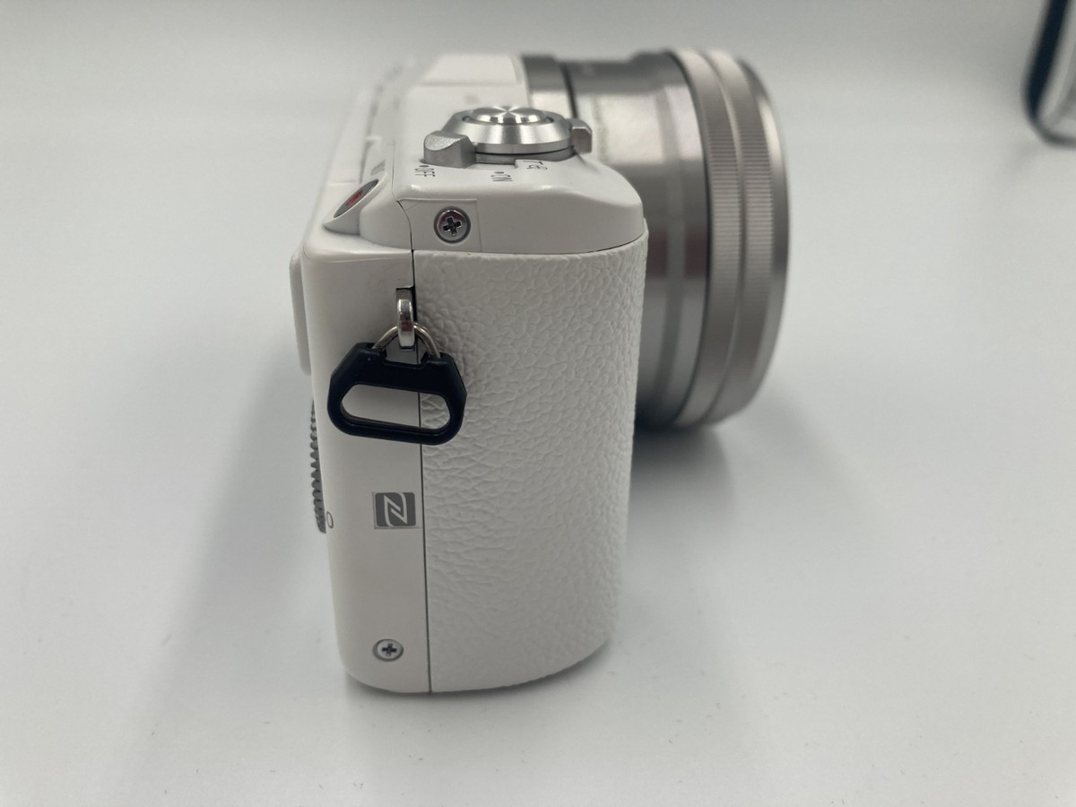 Sony A5100 Alpha Digital Camera w/16-50mm Lens Kit White Tested W