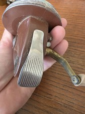 Vintage Eagle Claw Fishing Reel Model Ec-88b Stream And Lake Wright Mcgill Co. Vintage Eagle Claw Fishing Reel Model Ec-88b Stream And Lake Wright Mcgill Co.