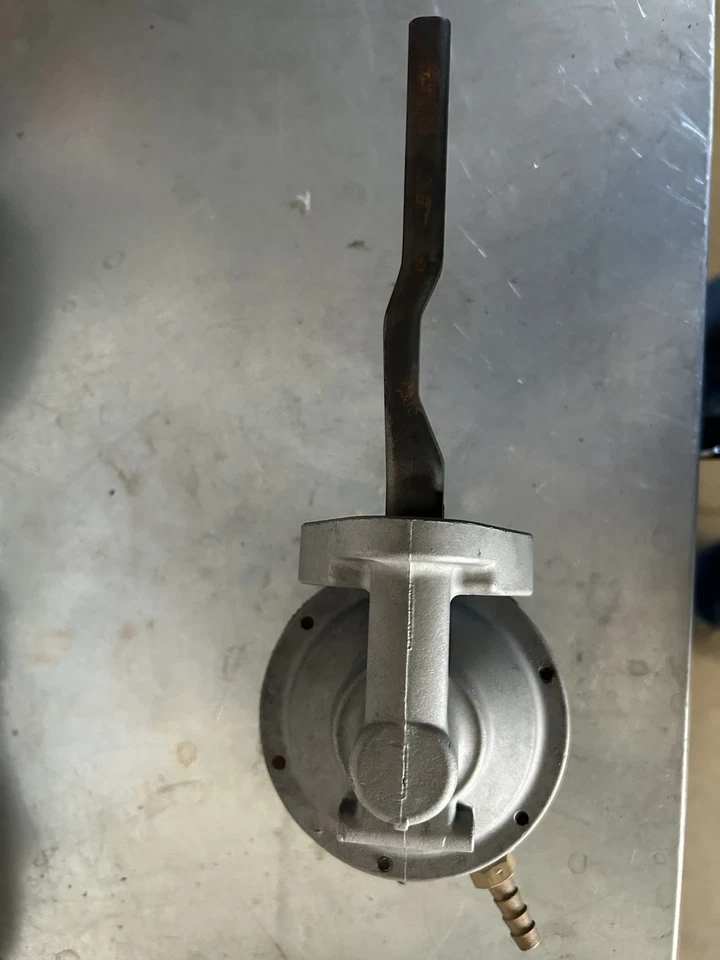 Bomba de combustible Ford 429 Cobra Jet 1970-1971. 4907 Raro. Incluye kit de reconstrucción. Foto 4 de 4