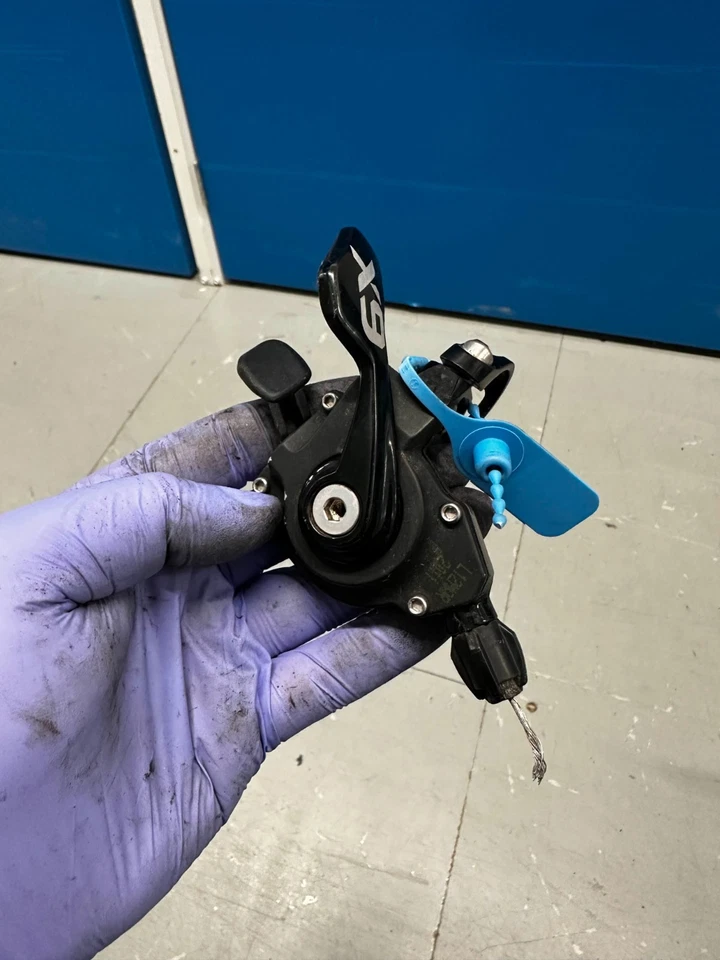 SRAM X9 2 speed left shifter only - Image 2 of 2