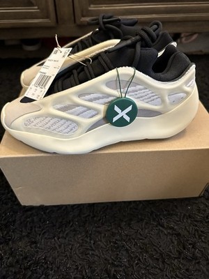 adidas Yeezy Boost 700 V3 Azazel FW4980 Kanye West Men's Low Top Mesh Sneaker