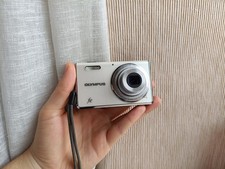 RARE White Olympus FE-4000 12.0MP digital compact camera WORKing FULL Set