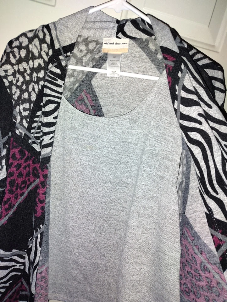 Suéter Adjunto Alfred Dunner Imitación 2 Piezas Patrón Multicolor 1X Animal Foto 2 de 4