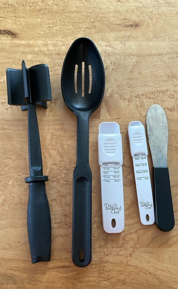 Pampered Chef LOT of 11- Black Nylon Masher Knife Tongs Spatula Spoon & More USA - Image 4 of 4