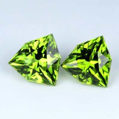 4.93Cts MARVELOUS TRILLION CUSTOM CUT NATURAL PERIDOT PAIR FROM PAKISTAN