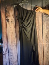 Womens Size Large Black One shoulder Evening Dress