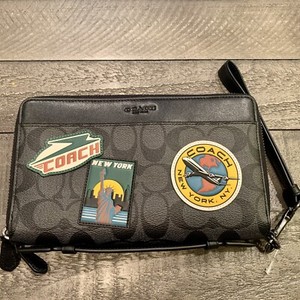 coach organizer wallet