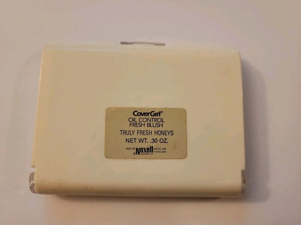 🔥 Covergirl Oil Control Fresh Blush duo Vintage NOS - Image 2 of 2
