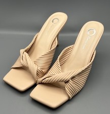 Journee Women's Greer Sandals Size 9