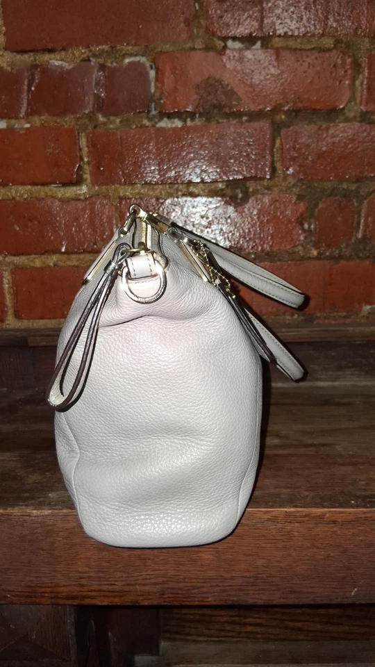 Cartera Bandolera Coach Kelsey Cuero Guijarro Taupe 28095 Foto 4 de 4