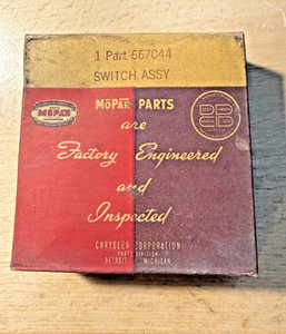 1937 CHRYSLER PLYMOUTH DODGE DESOTO HEADLIGHT SWITCH 37 MOPAR DPCD # 667044
