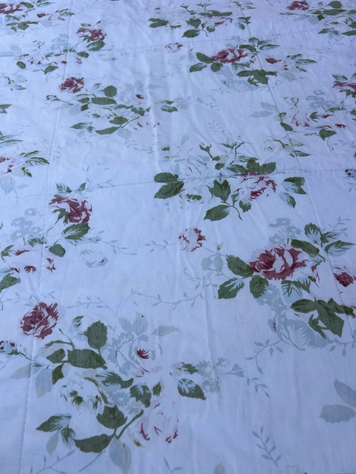 Colcha edredón floral rosa tamaño queen algodón núcleo de casa de campo francés Foto 2 de 4