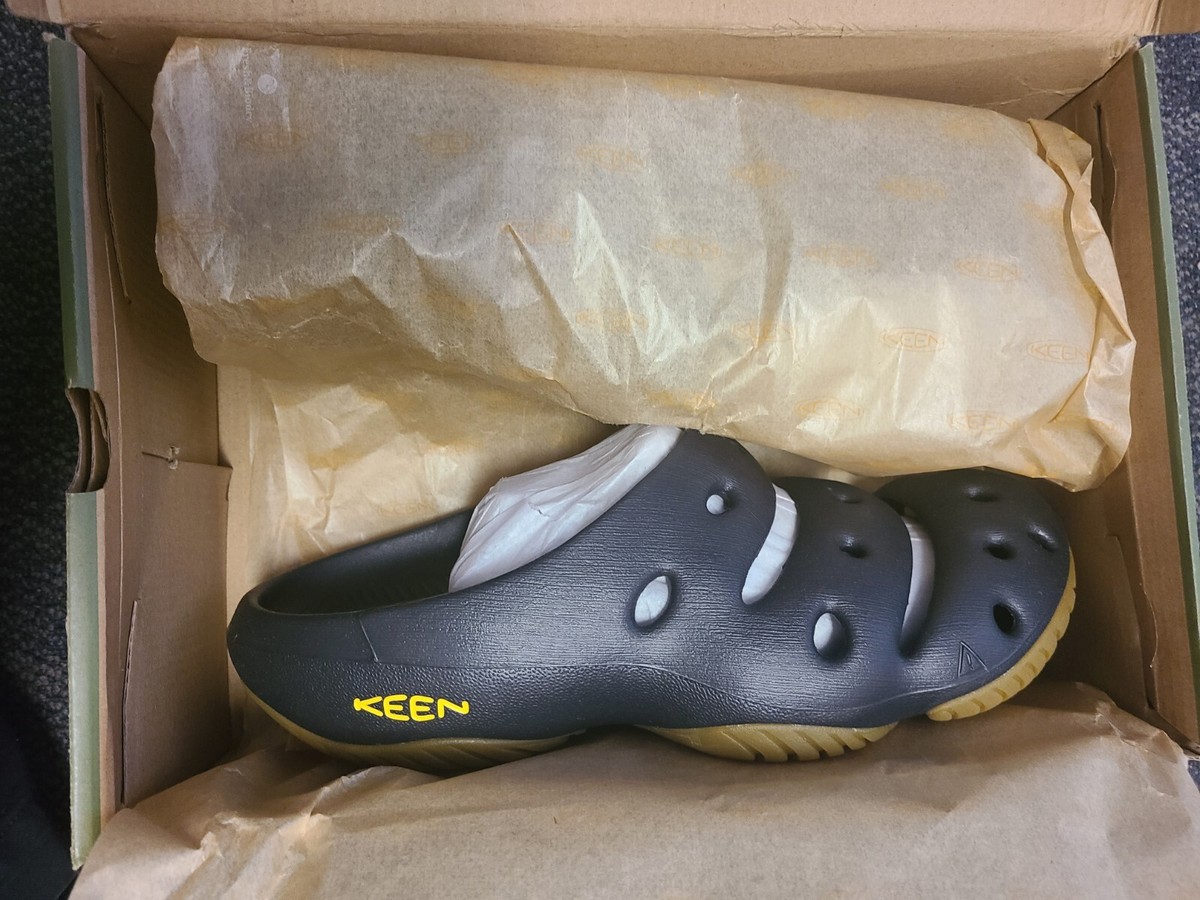 靴 KEEN YOGUI - MAGNET Men's Yogui Black/Magnet Slide | KEEN | KEEN Footwear