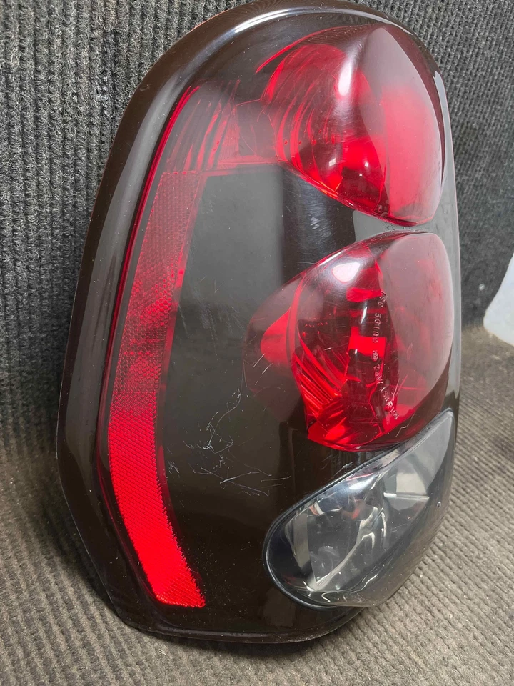 Fits 2002-2009 Chevrolet Trailblazer Left Taillight Assembly OEM:15131578 Foto 3 de 4