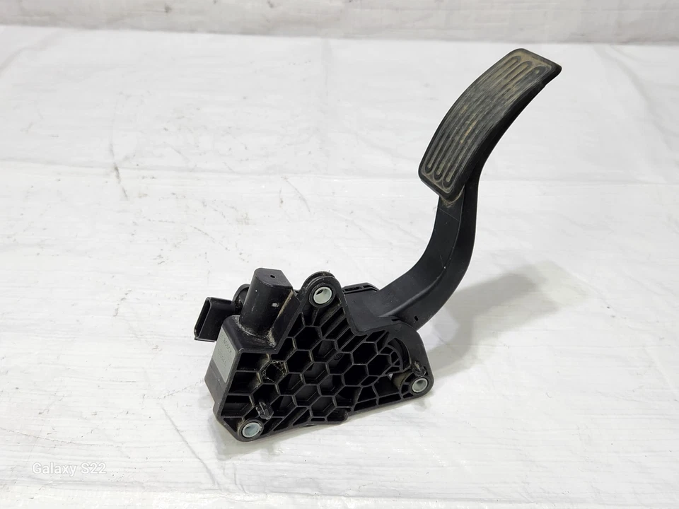 Nissan Máxima 2009-2014 acelerador acelerador pedal palanca pedal de gasolina fabricante de equipos originales Foto 2 de 4