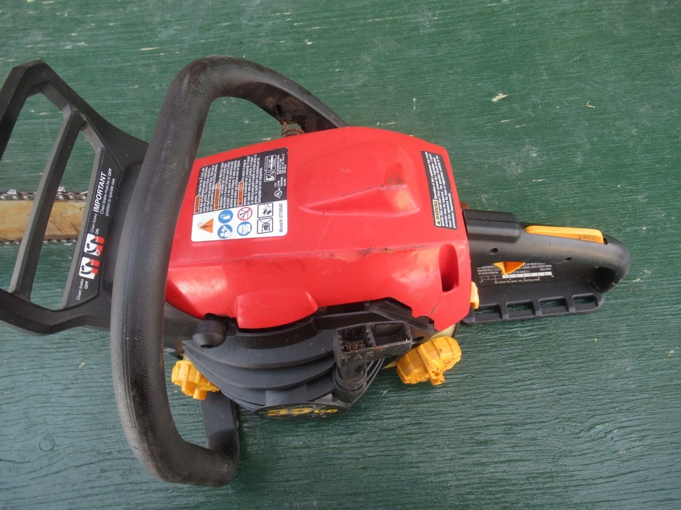 Vintage Chainsaw HOMELITE 35CC Chain Saw with 19