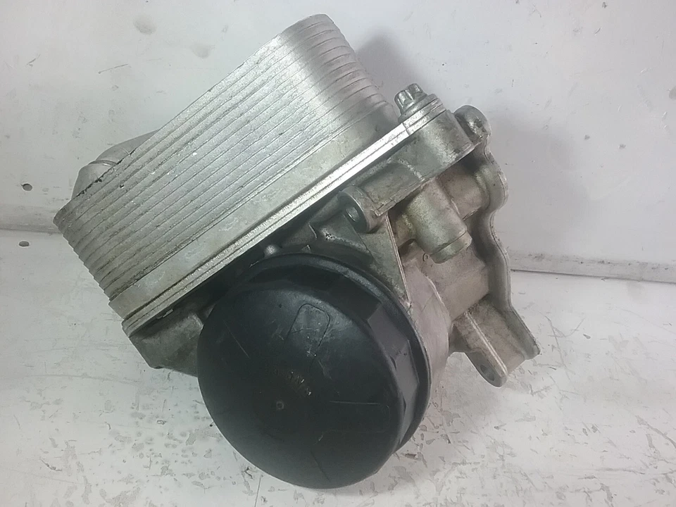 BMW 328i 2013-2016 2,0 L carcasa de filtro de aceite del motor 7 516 383 (turbo) M123 Foto 3 de 4