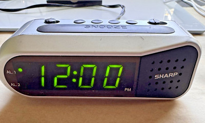 Sliver Sharp Model Spc100 Digital Alarm Clock Silver Tested Works