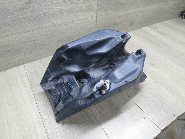 KTM　125SX純正タンク 125SX タンク 505.07.013.000 KTM 純正 中古 バイク 部品