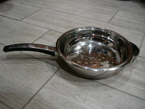 NEW Berghoff 18/10 Stainless Steel/Aluminum Core 10.75"x 2.75" Textured Skillet