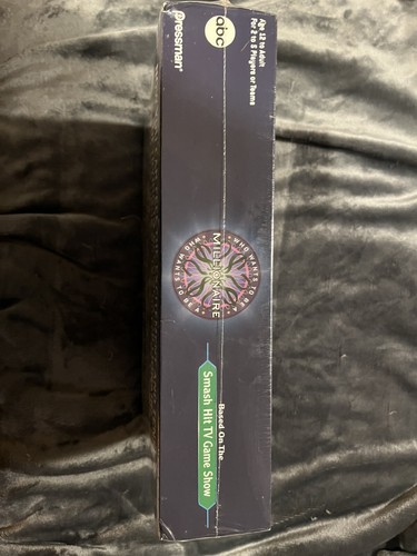 Sealed NIB Who Wants To Be A Millionaire Pressman Retired 2000 Board Game - Picture 3 of 6