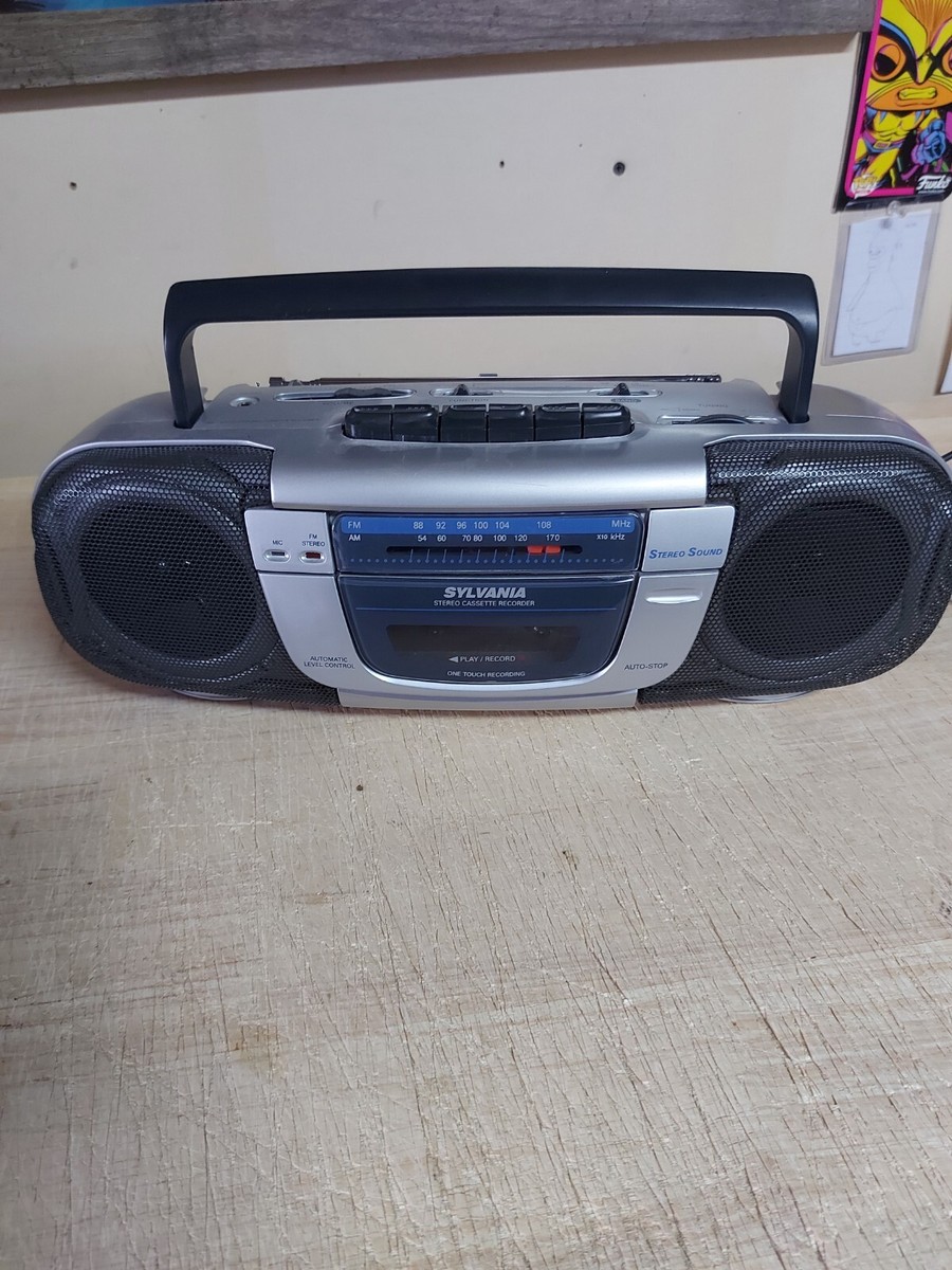 Vintage Sylvania Stereo Cassette Player/ Recorder Boombox SA85002