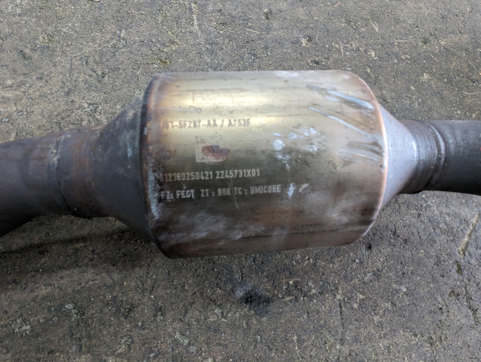 Exhaust Muffler w/ Pipe 2018 Ford Escape CV6Z5A289D 2013 2014 2015