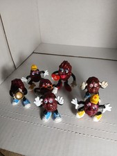 California Raisins Vintage Figures Lot of 7 Music,Skating,Horn,Valentine
