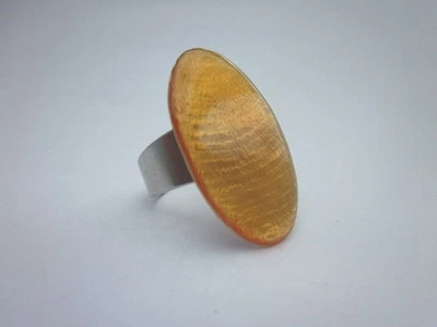 Toller Ring mit "Gold" Oval elegant Capiz Muschel in Harz Culture Mix - Bild 1 von 2