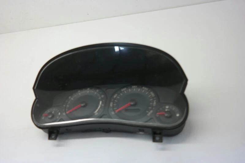 Cadillac CTS 2004 04 velocímetro clúster MPH ID 25751848  Foto 2 de 4