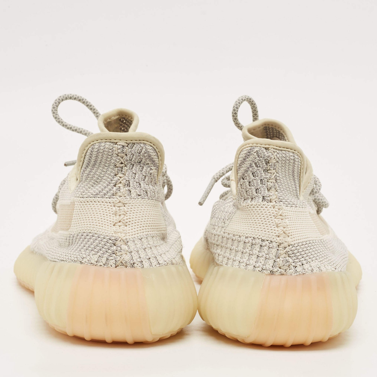Yeezy x Adidas Boost 350 Natural V2 Size 45.5 GreyWhite Knit Fabric Low Top image 5