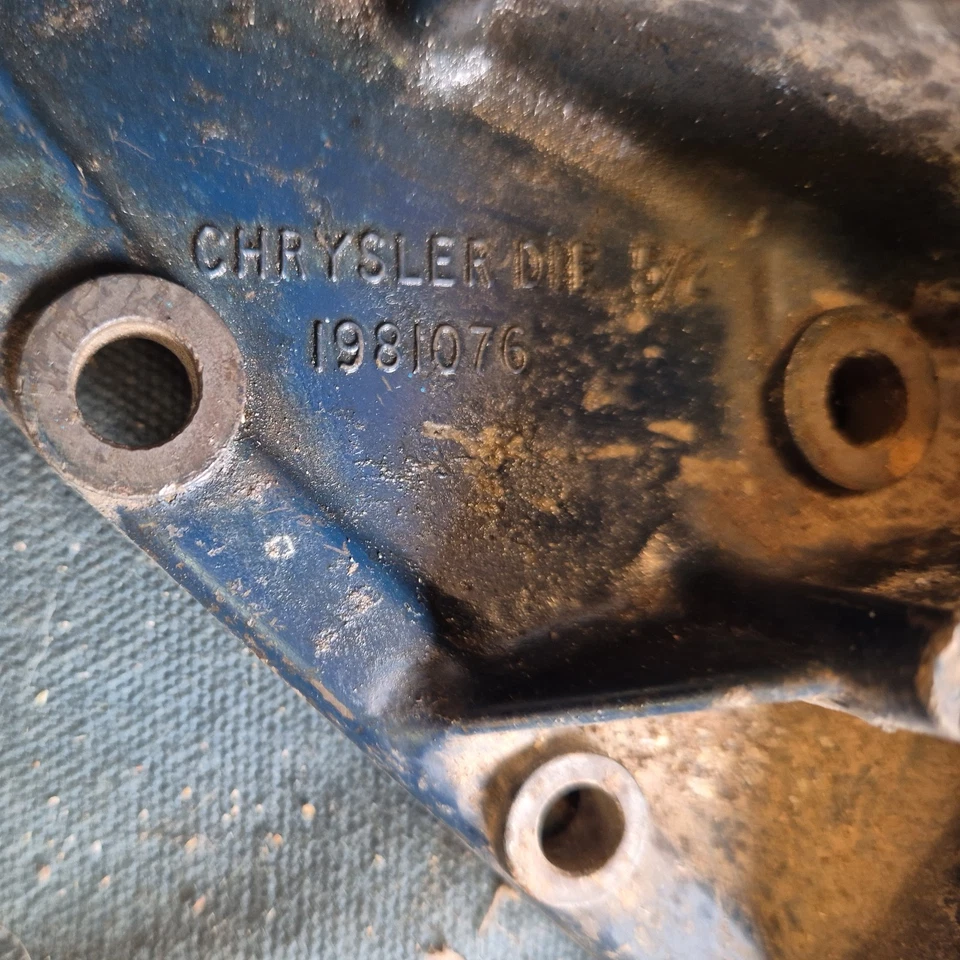 Hillman Hunter Water Pump OE Chrysler die 5/2 Part NOS 1981076 - image 4 of 4