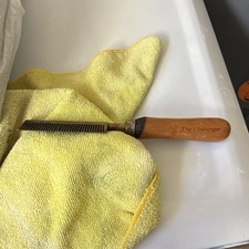 The Challenger C27 Wooden Handle Barber Comb for All Hair Types, 7in Brown