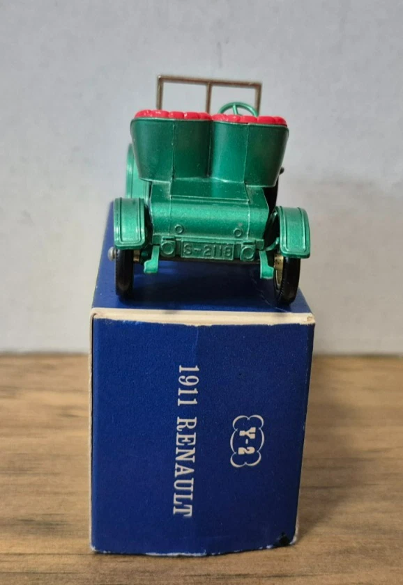 Y 2 1911 Renault Two Seater Models of Yesteryear Matchbox - mit D3 Box - - Bild 2 von 4