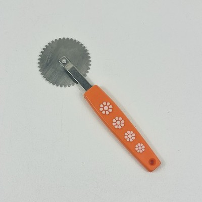 VTG Pie Pastry Crust Cutter Edger Crimper Orange w/Flowesr Hong Kong Stainless