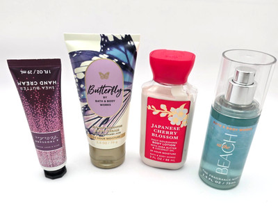 Bath & Body Works Travel Size Mixed Lot 4 Butterfly Japanese Cherry At the Beach