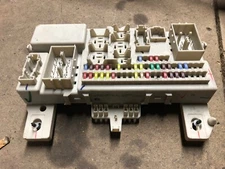 Mazda 3 Fuse Box Relay BCM Unit Module BP4K66730G