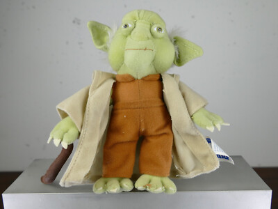 STAR WARS GERMAN EXCLUSIVE PLUSH YODA ZEWA 2005