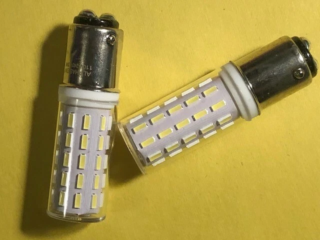 Bombilla LED Se adapta a muchas marcas y modelos de máquinas de coser Foto 2 de 4