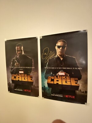 Netflix Marvel's Luke Cage NYCC Cast Signed Lot Of Theo Rossi